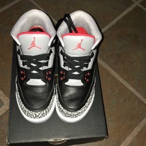 Jordan retro III 3 Cement 2018 release! 6Y